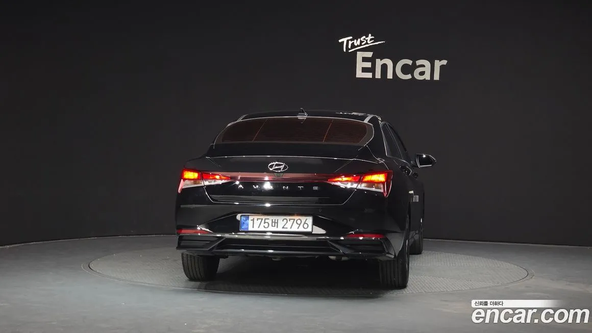 Hyundai AVANTE 2023 из KR, фото 6