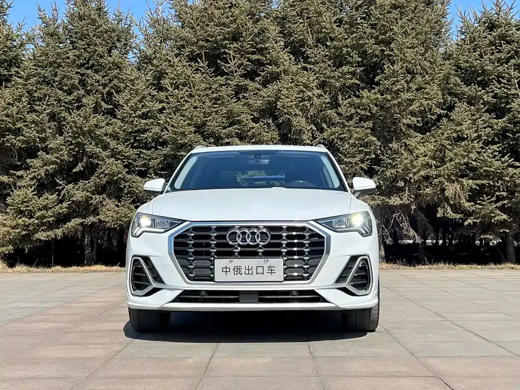 Audi Q3 — фото 7