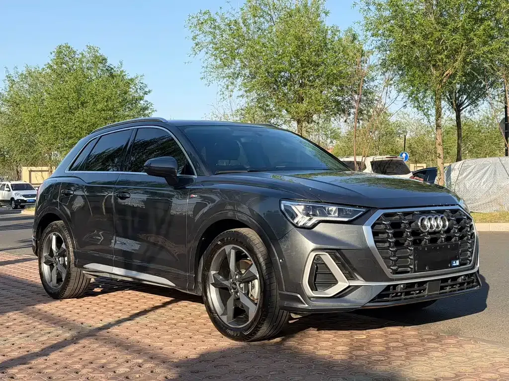 Audi Q3 — фото 6