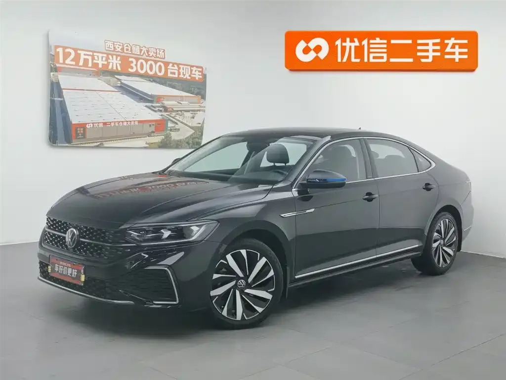 Volkswagen Passat — фото 1