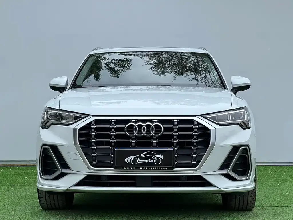 Audi Q3 — фото 9