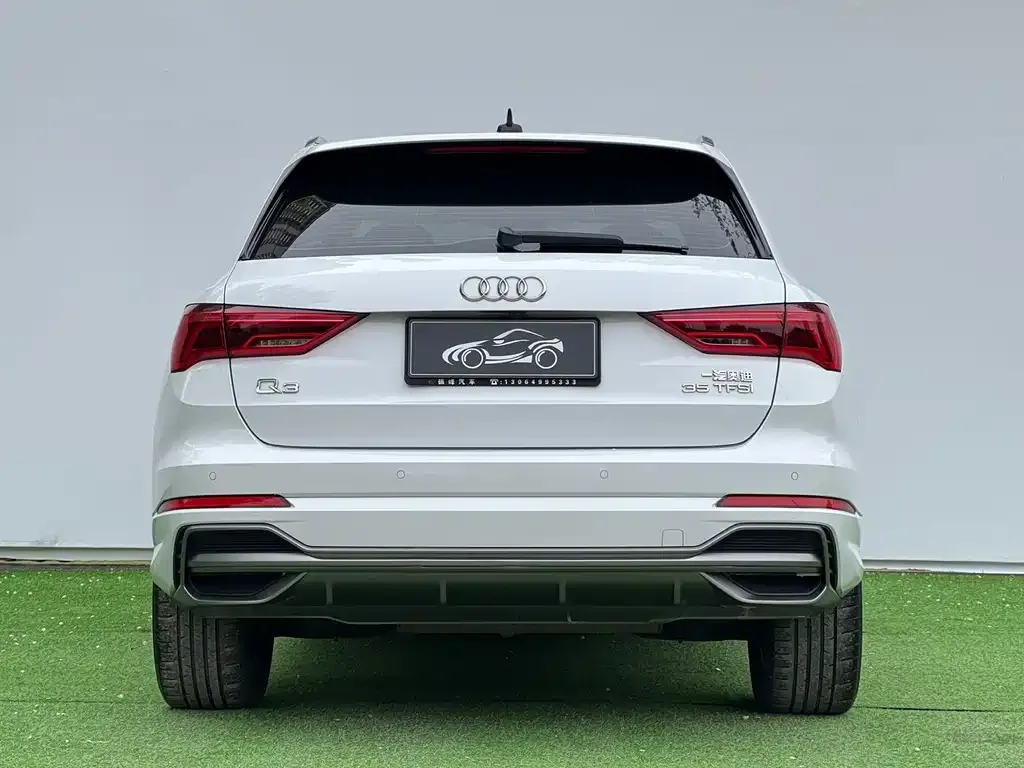 Audi Q3 — фото 3