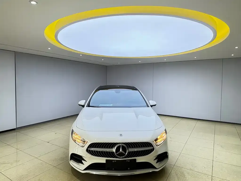 Mercedes-Benz A-Class 2022 из CN, фото 3