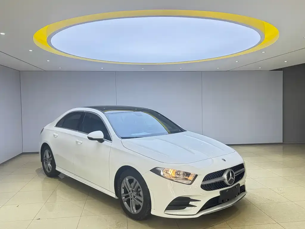 Mercedes-Benz A-Class 2022 из CN, фото 4