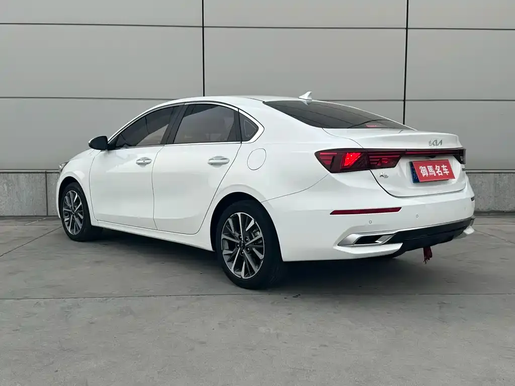 Kia K3 2023 из CN, фото 4