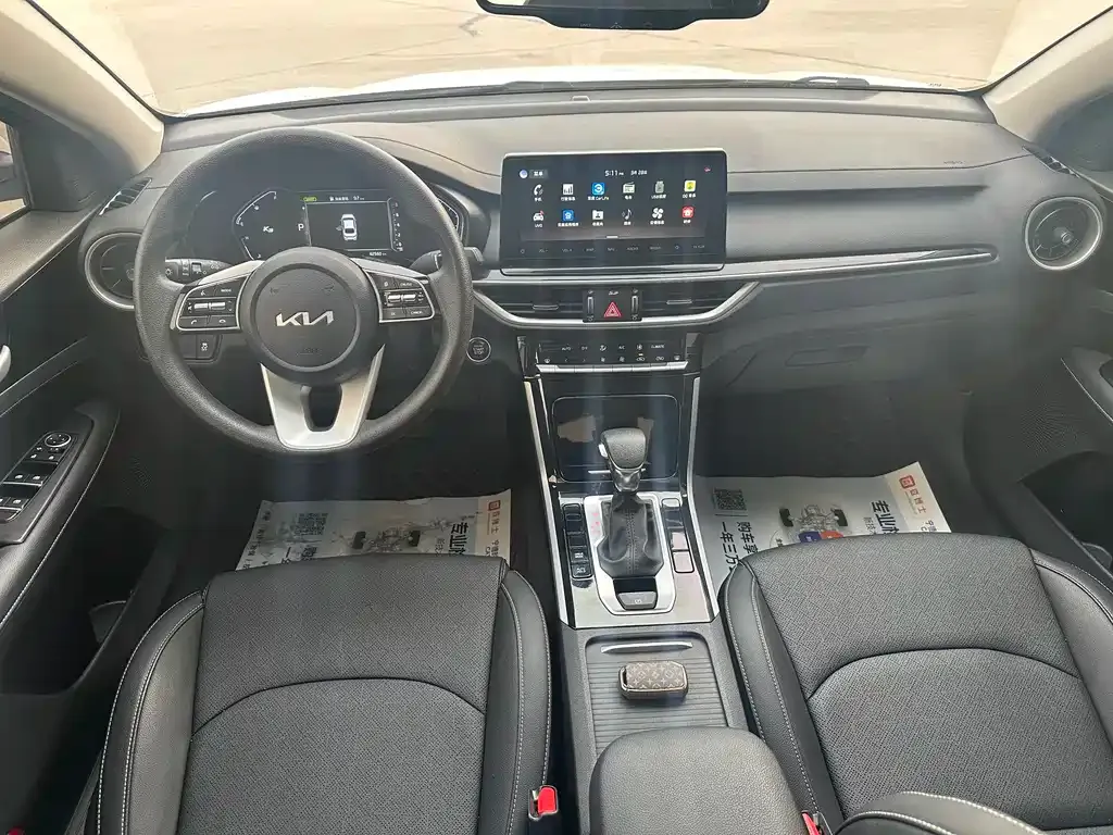 Kia K3 2023 из CN, фото 9