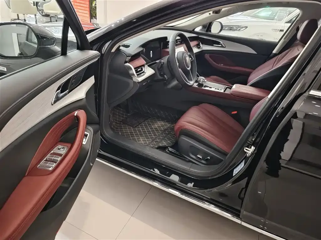 Hongqi H5 PHEV 2026 из CN, фото 5