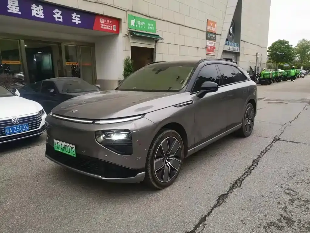 XPeng G9 2022 из CN, фото 1