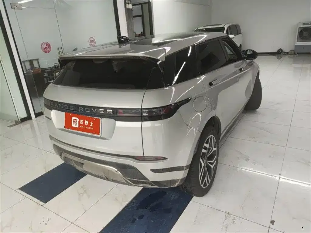 Land Rover Evoque — фото 3