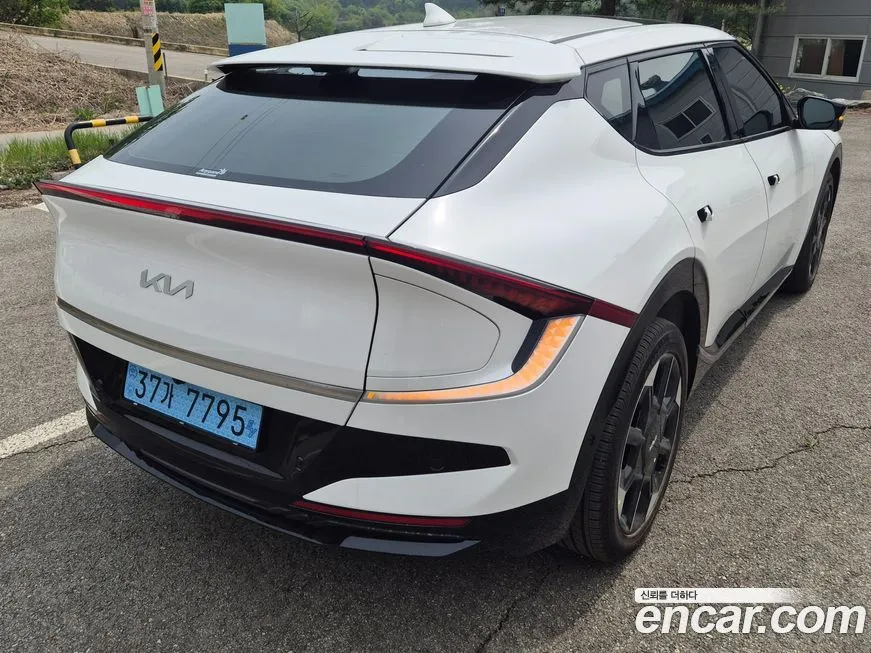 Kia EV6 2025 из KR, фото 10