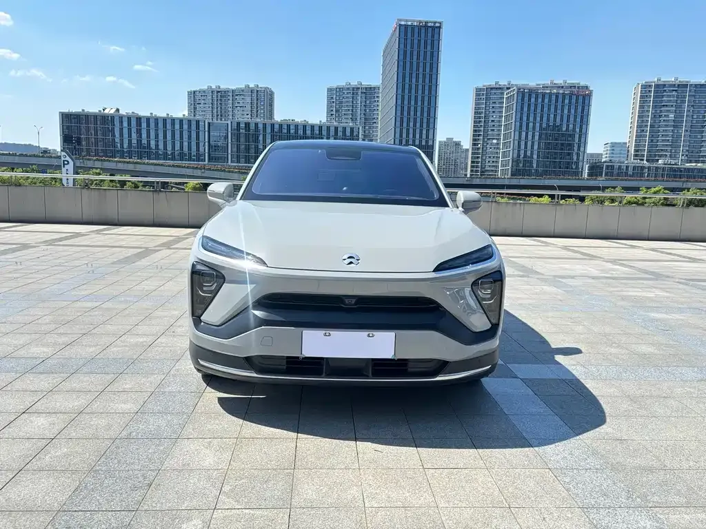 NIO EC6 — фото 8