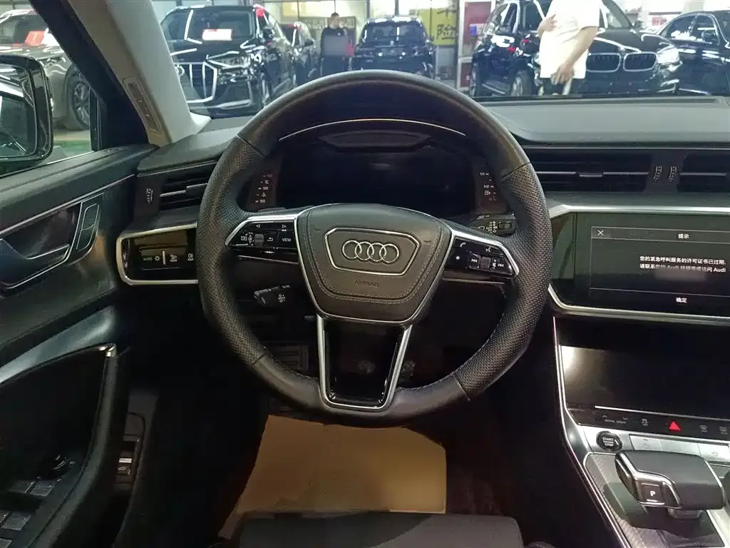 Audi A6L 2023 из CN, фото 9