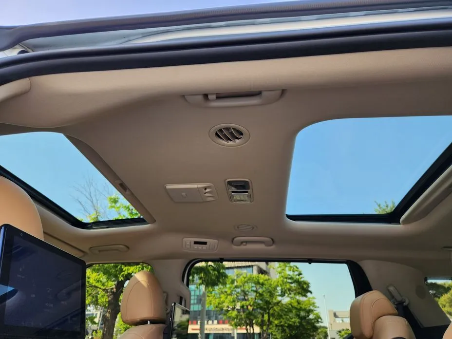 Kia Carnival — фото 1