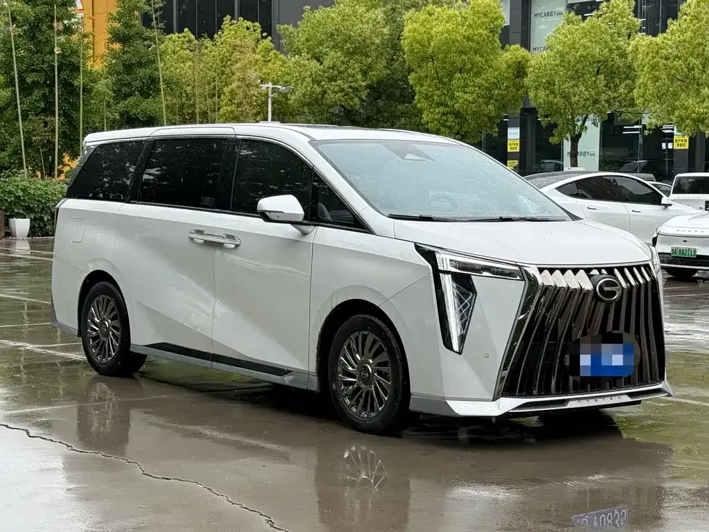 GAC Motor Trumpchi M8 — фото 8