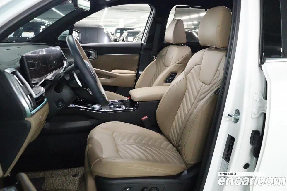 Kia Sorento — фото 7