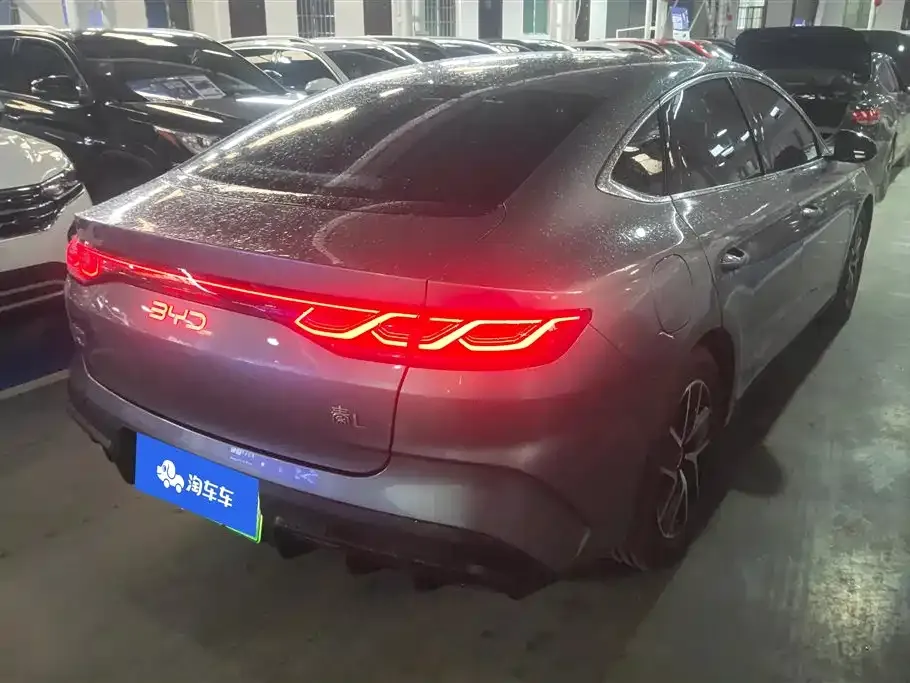 BYD Qin L — фото 9