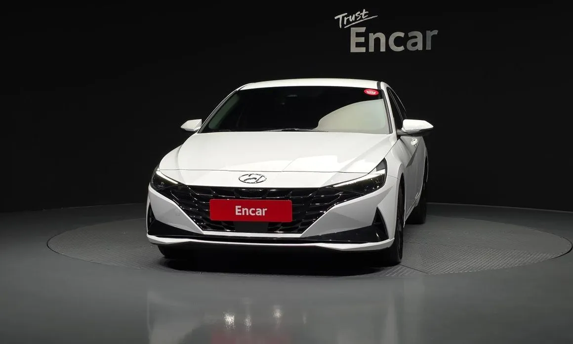 Hyundai AVANTE — фото 4