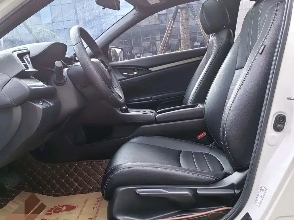 Honda Civic 2022 из CN, фото 5