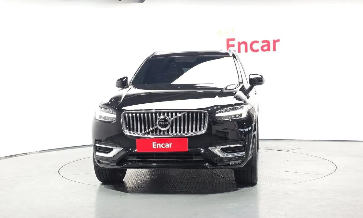 Volvo XC90 2022 из KR, фото 2