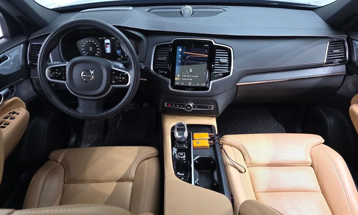 Volvo XC90 2022 из KR, фото 10