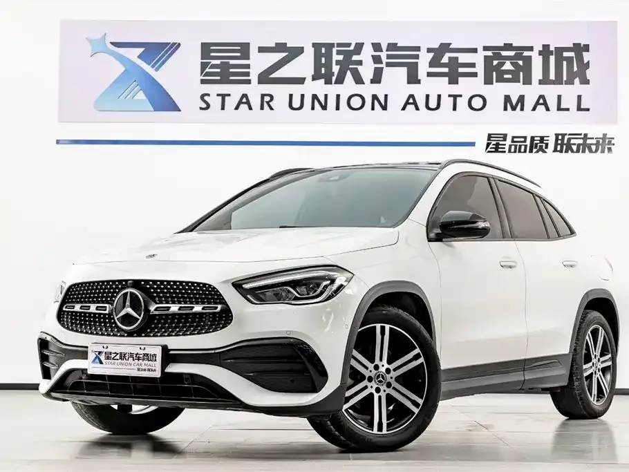 Mercedes-Benz GLA — фото 1