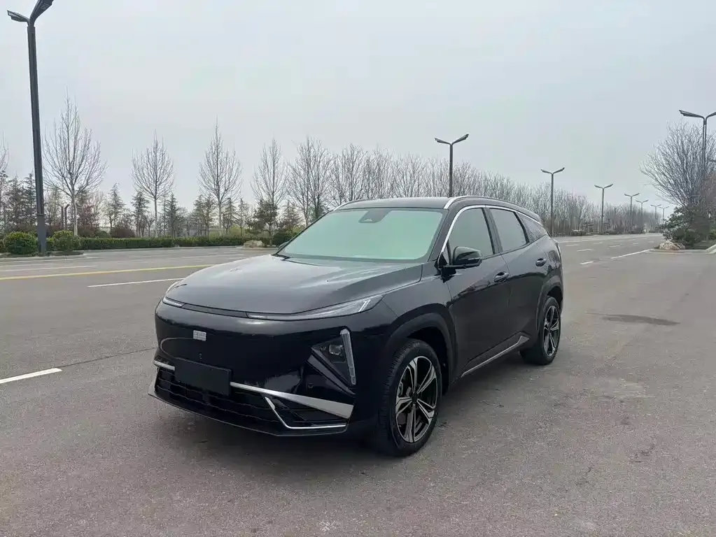Geely Galaxy L7 — фото 1