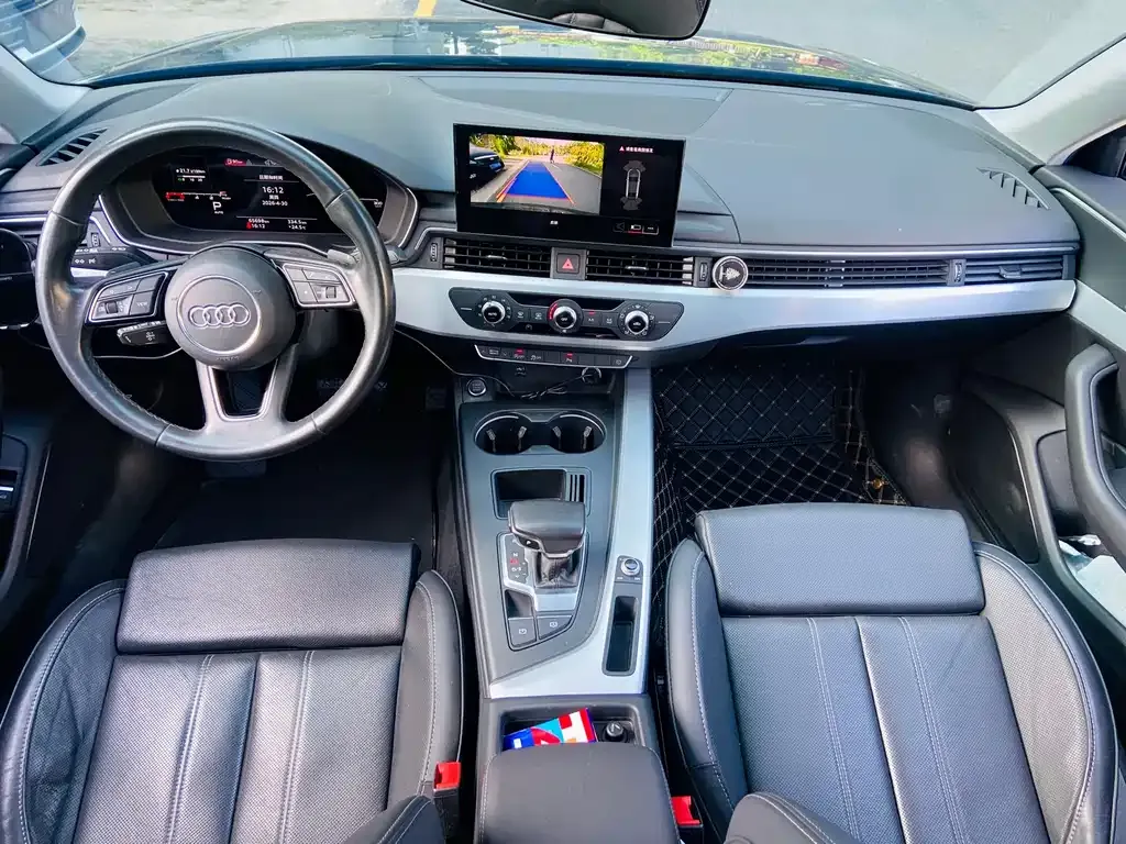 Audi A4L 2022 из CN, фото 4