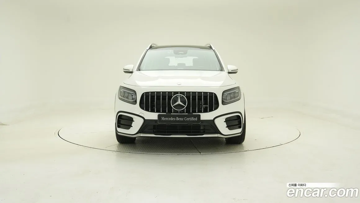 Mercedes-Benz GLB-Class — фото 6