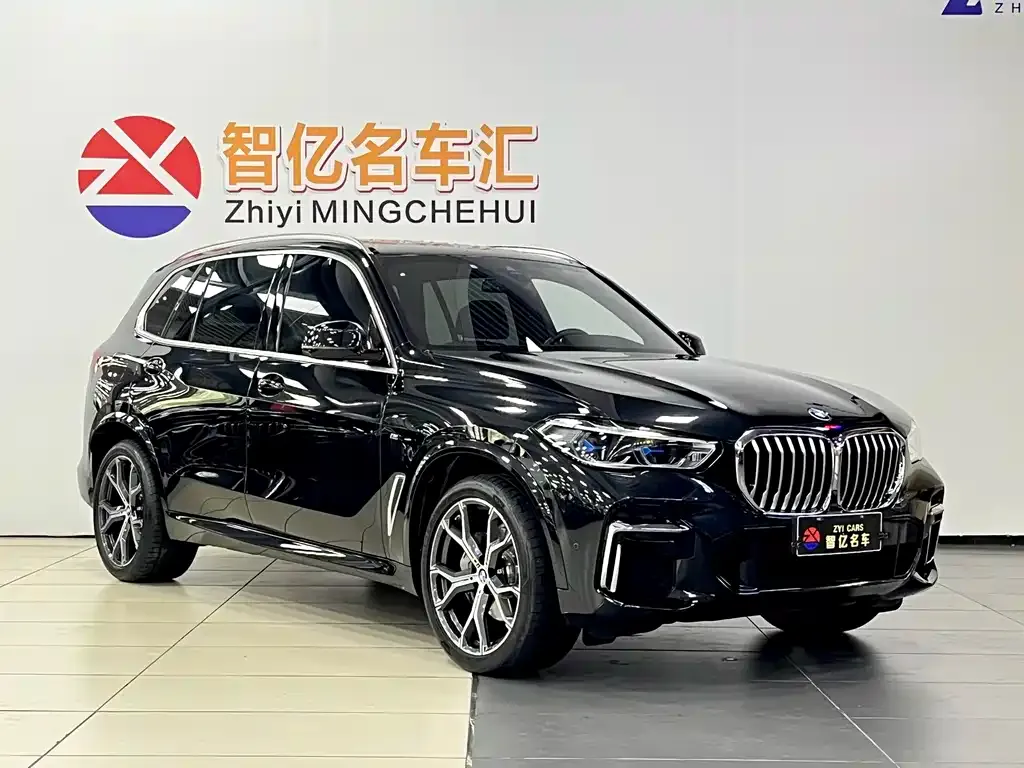 BMW X5 — фото 9