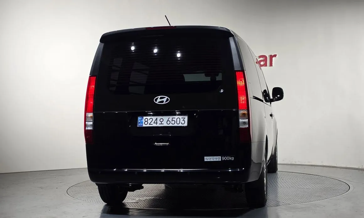 Hyundai Staria — фото 3