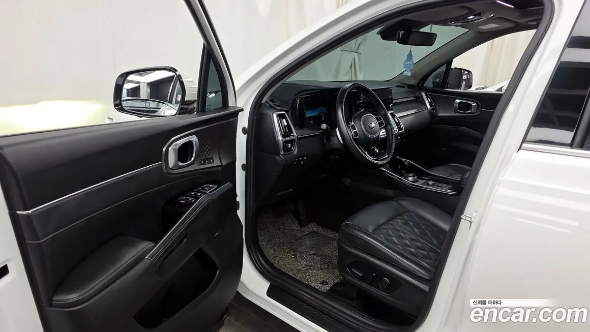 Kia Sorento — фото 10