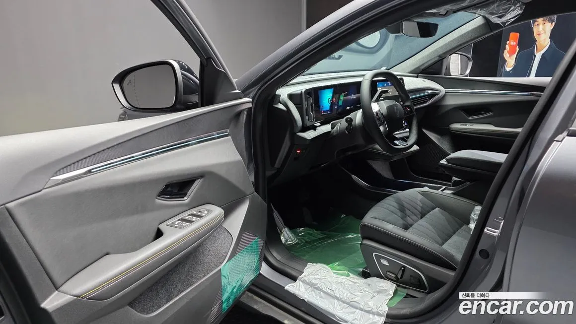 Renault Korea (Samsung) Scenic 2026 из KR, фото 9