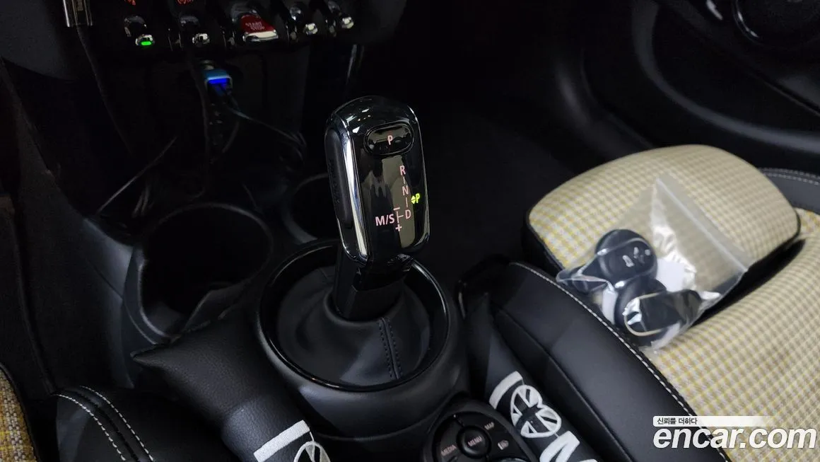 Mini Cooper 2023 из KR, фото 10