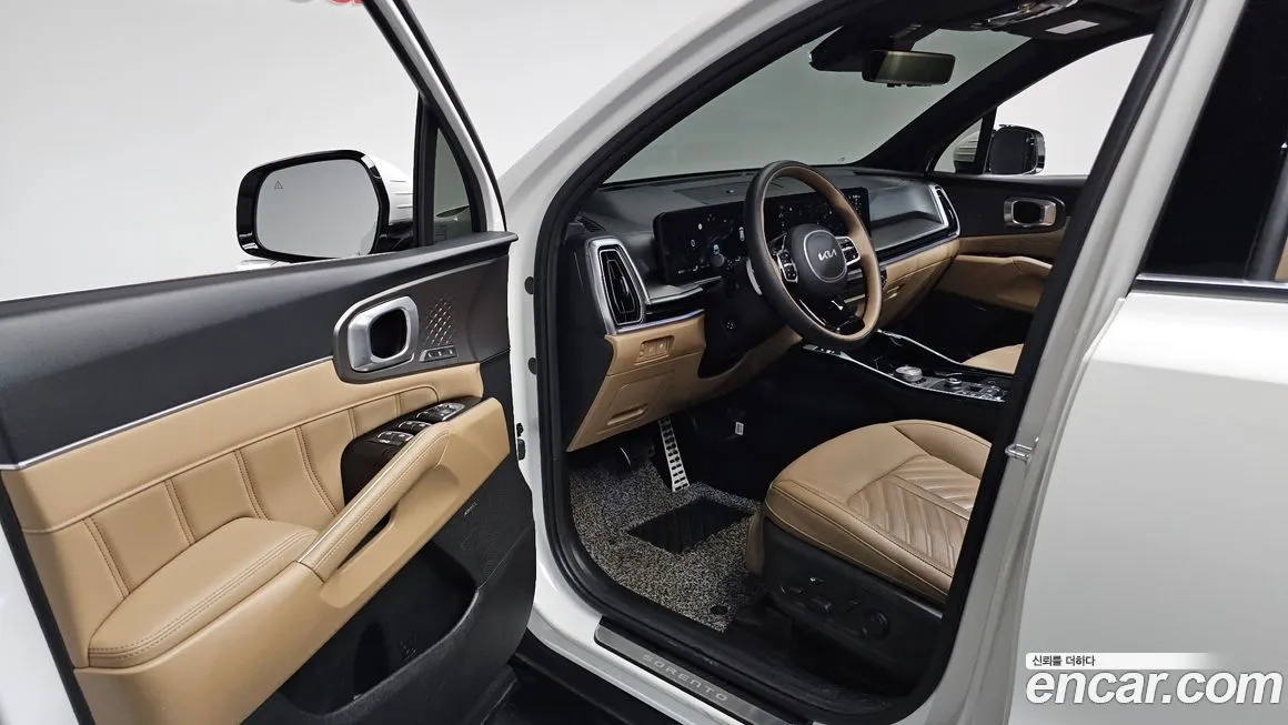 Kia Sorento — фото 10