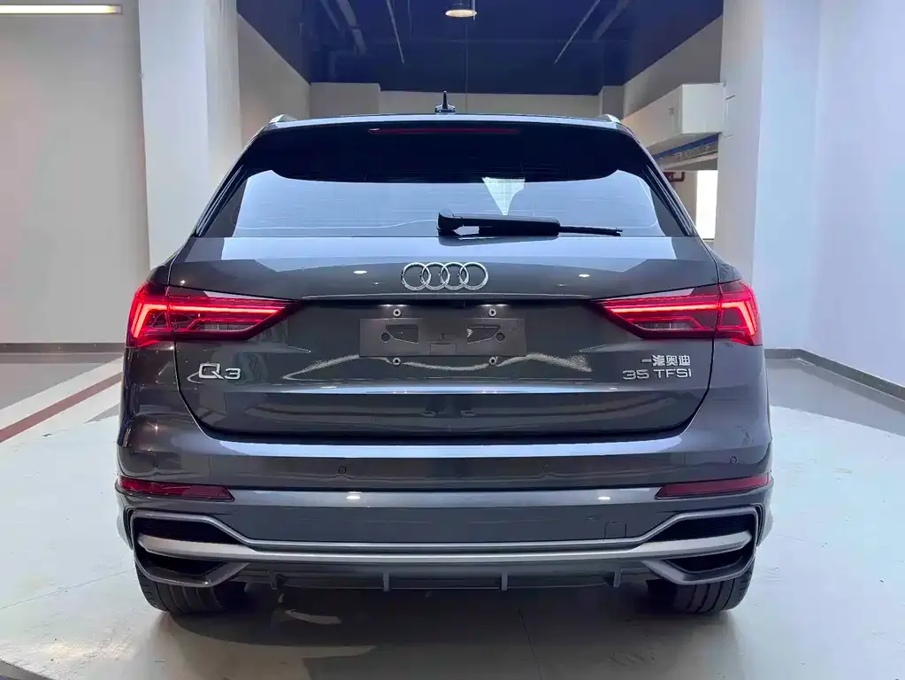 Audi Q3 — фото 4