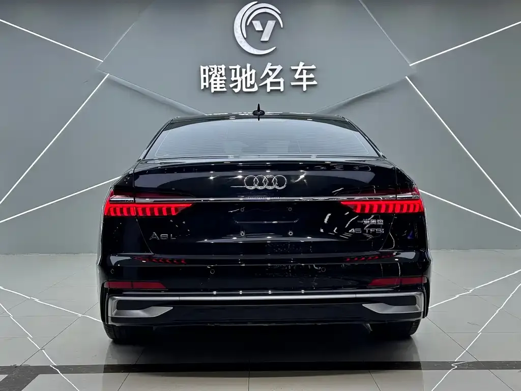 Audi A6L 2023 из CN, фото 7
