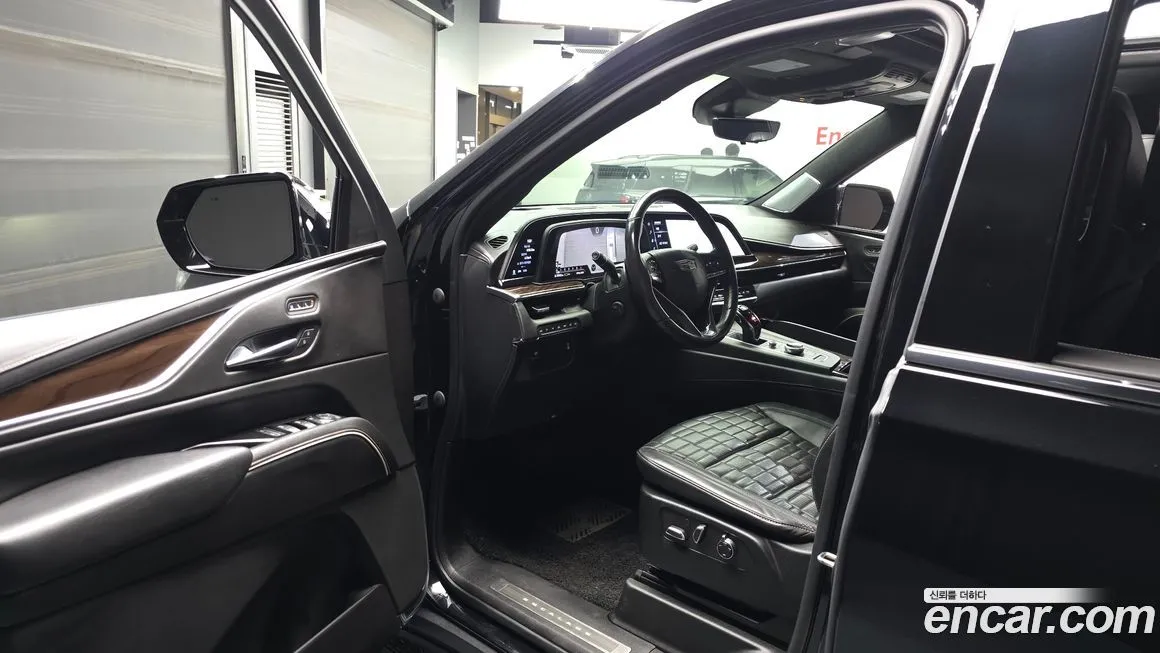 Cadillac Escalade 2022 из KR, фото 5