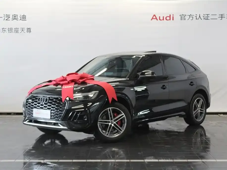 Audi Q5L Sportback — фото 2