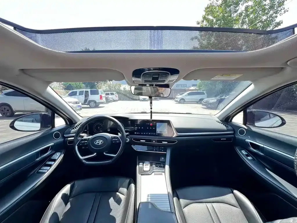Hyundai Sonata 2022 из CN, фото 7