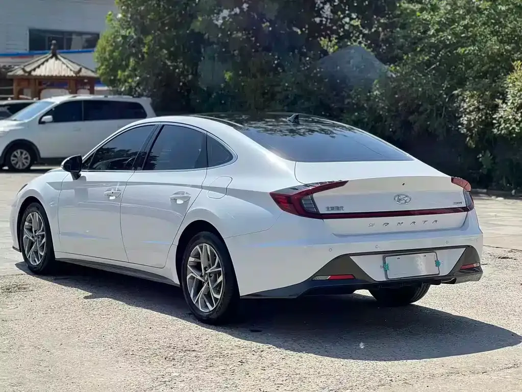 Hyundai Sonata 2022 из CN, фото 3