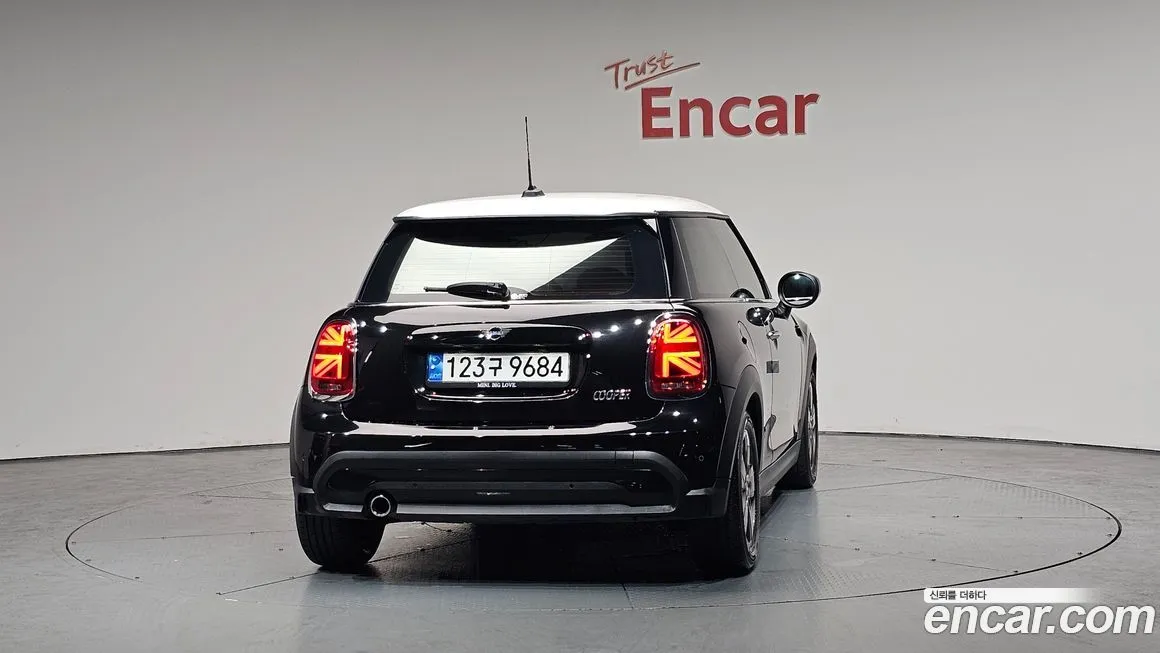 Mini Cooper 2022 из KR, фото 4
