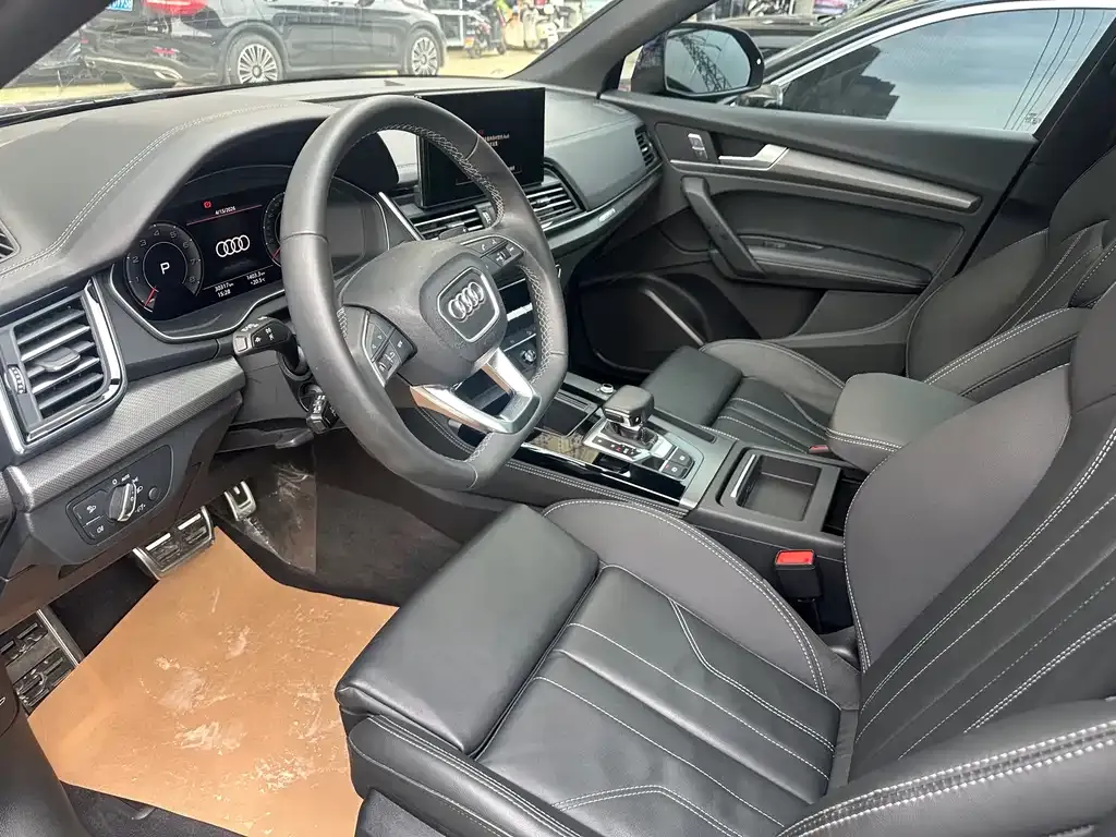 Audi Q5L 2023 из CN, фото 5