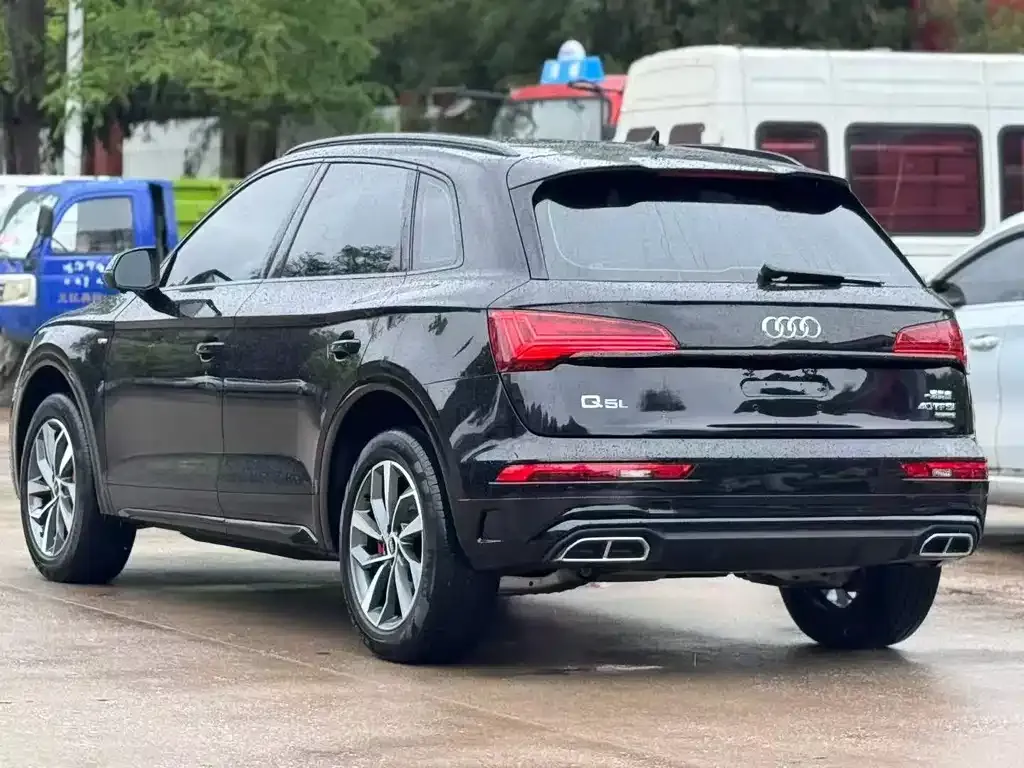 Audi Q5L 2023 из CN, фото 3