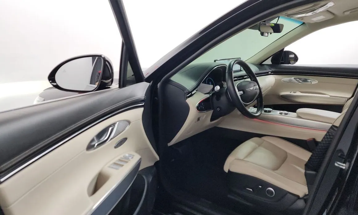 Genesis GV70 2023 из KR, фото 4
