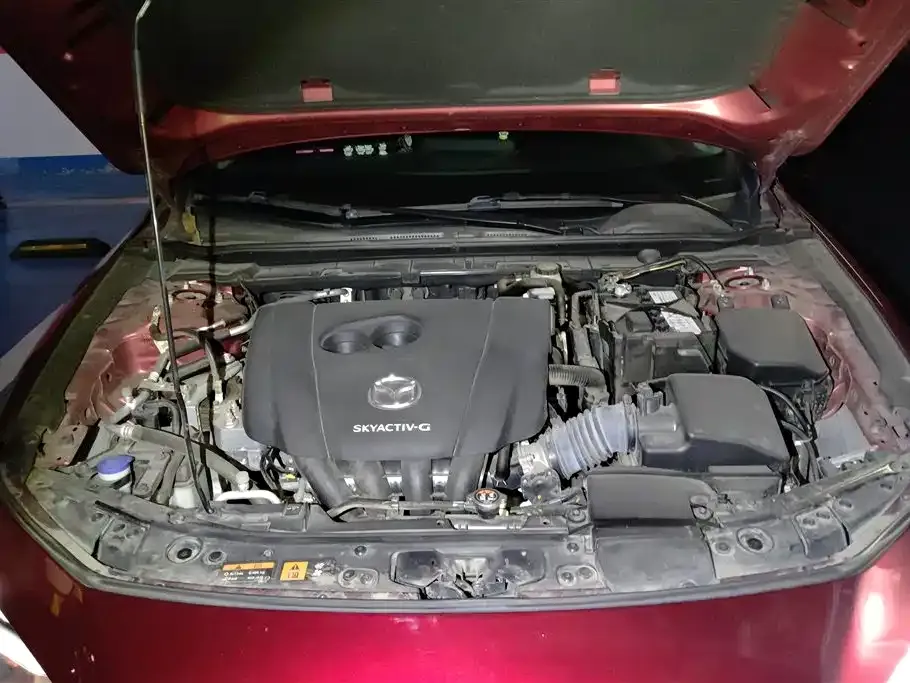 Mazda 3 Axela — фото 6