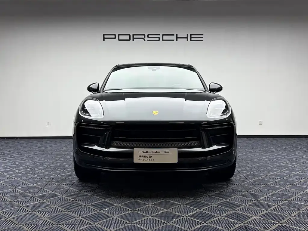 Porsche Macan — фото 9
