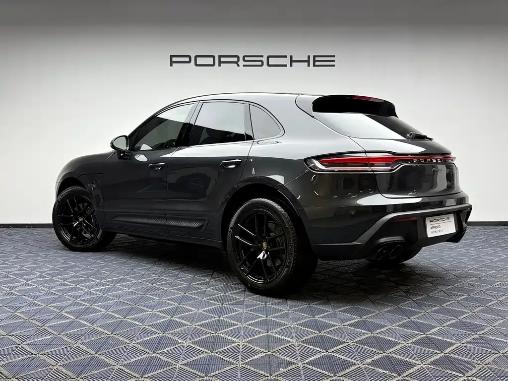 Porsche Macan — фото 7