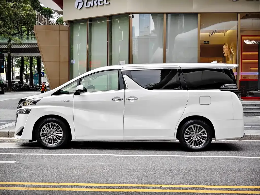 Toyota Vellfire 2021 из CN, фото 8