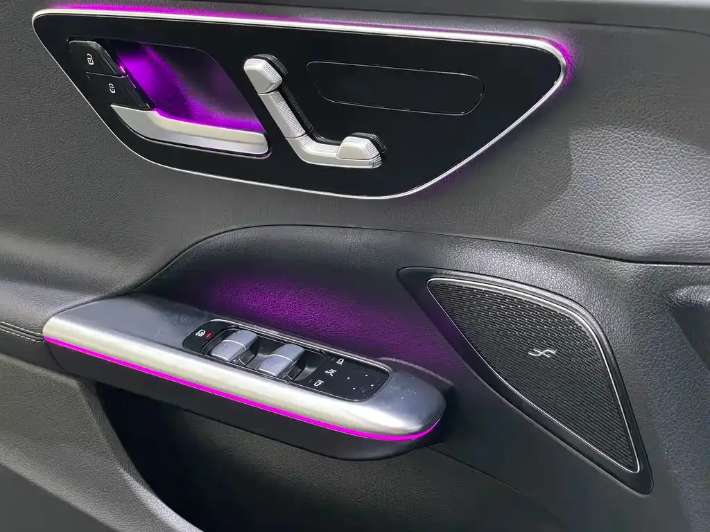 Mercedes-Benz C-Class New Energy 2023 из CN, фото 8