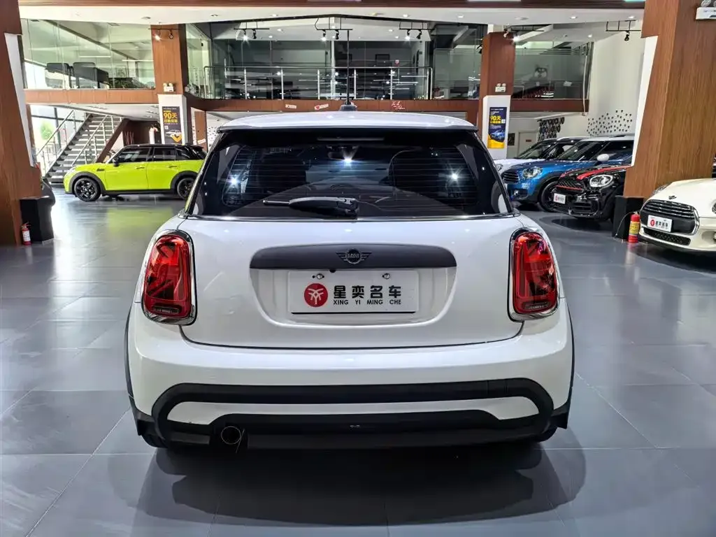 MINI Cooper (3-door) — фото 10